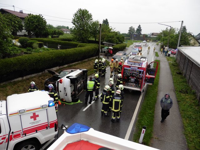 Die Feuerwehren Neuhofen und Ried waren im Einsatz.
