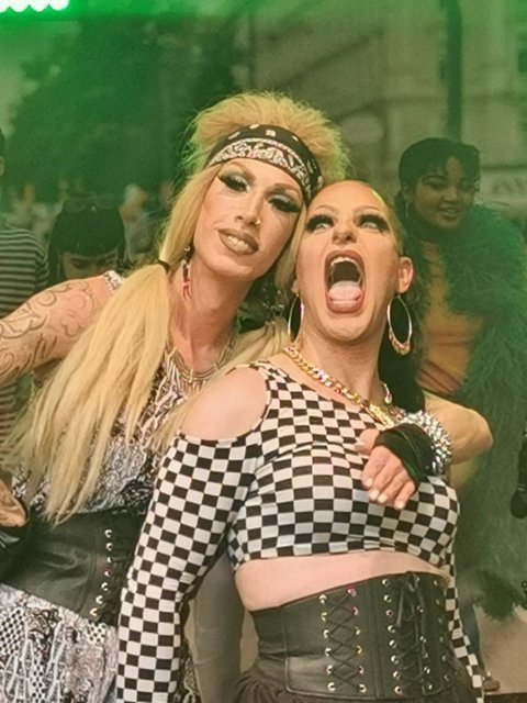 Die Transgender-Show der Amazonen war ein besonderes Highlight. Ihre erste CD erscheint am 7. Juni.