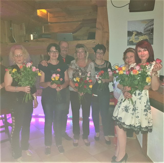 Isabella, Brigitte, DJ Mandi, Anita, Michaela, Natascha, Olga