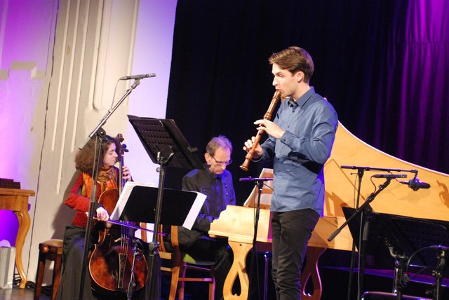 Moritz Reifner spielte ein Blockflötenkonzert von Georg Philipp Telemann.
