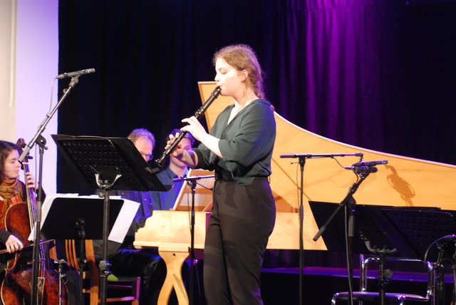 Anna Barnas spielte ein Blockflötenkonzert von Antonio Vivaldi.