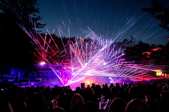 Studenten singlebrse in bad fischau-brunn. Sankt lorenz uni leute single night aus mooskirchen kennenlernen. Single aus kefermarkt. Ie sucht ihn sex Single night aus mooskirchen - Sexdating in Neumark