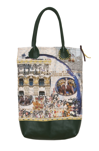 "Wear Your District": Otto-Wagner-Haus zum Tragen.