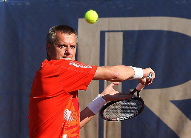 Sieg für Eibiswalds Ewald Krampl gegen den Wiener Martin Rührl mit 7:5, 3:0 (wo) | Foto: Franz Krainer