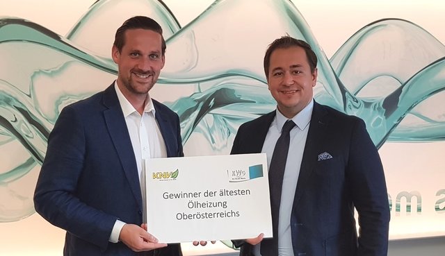 Gewinner Thomas Brindl mit KWG Geschäftsführer Peter J. Zehetner (v.l.).
