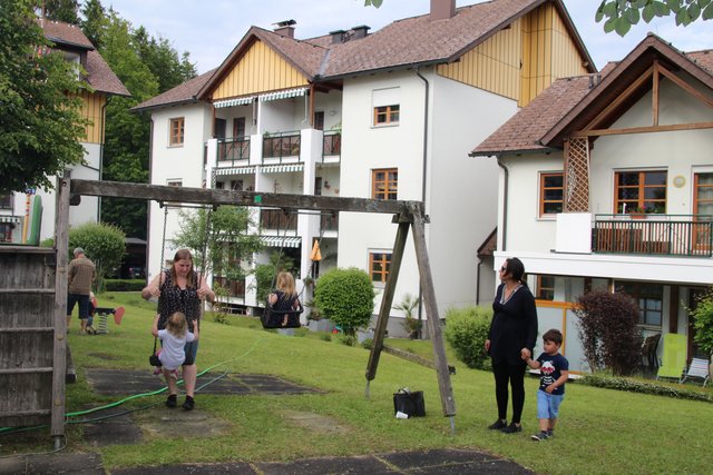 20 Jahre Wohnhof 3 am Poschenhof/Vöcklabruck: "Am POSCHENHOF" wurde