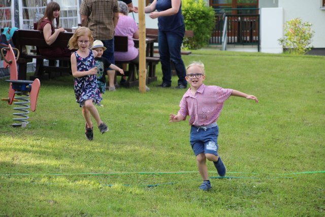 20 Jahre Wohnhof 3 am Poschenhof/Vöcklabruck: "Am POSCHENHOF" wurde