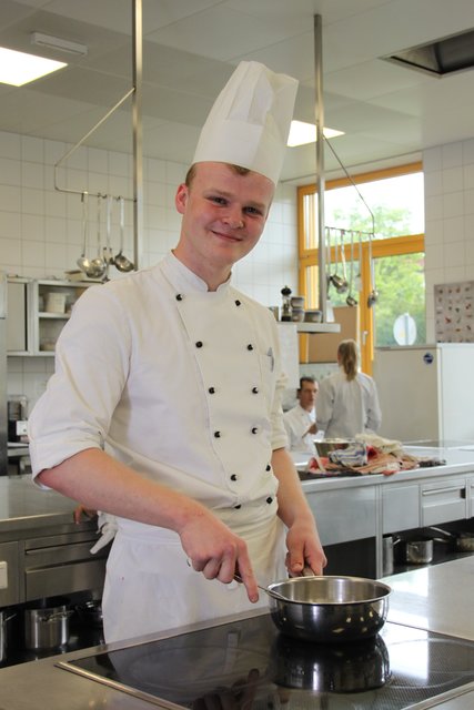 Dominik Süss aus Bad Leonfelden legte die Kochprüfung ab.