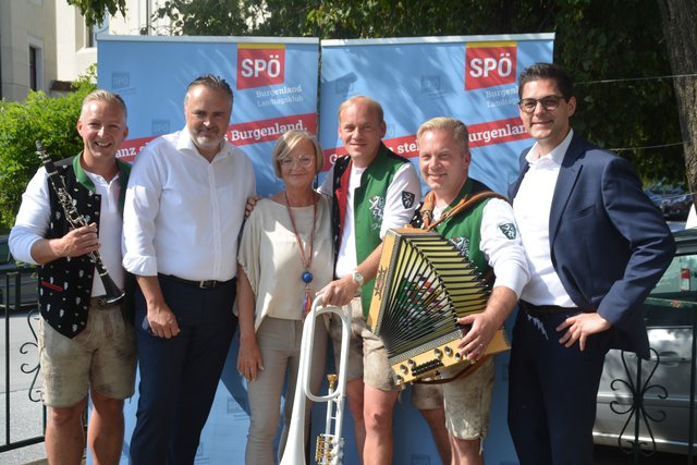 Die SPÖ-Sommertour wird 2019 zum Fest mit den Edlseern: Manfred Maier, LH Hans Peter Doskozil, KO LA Ingrid Salamon, Fritz Kristoferitsch, Andreas Doppelhofer und LGF Christian Dax