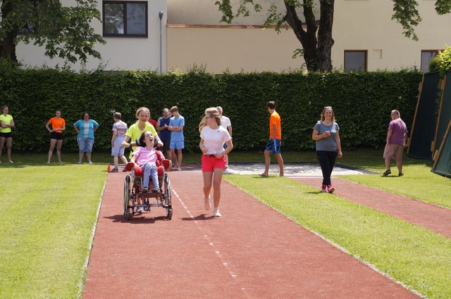 Michaela Rungadier und ihr Team liefen für den Sieg. | Foto: Anita Marchgraber