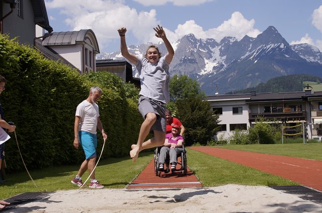 Elias Meister "sprang" für Resi Mooslechner ein. | Foto: Anita Marchgraber