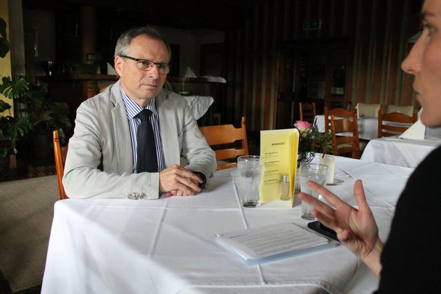 Die BezirksRundschau traf Landesrat Wolfgang Klinger (FPÖ) in seinem Gasthof in Gaspoltshofen zum Sommergespräch.
