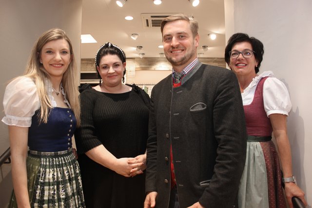 Bernadette Huber, Margaretha Schlemmer, Leonhard Gmeiner und Maria Huber sorgten für eine lebendige Diskussion. | Foto: BRS