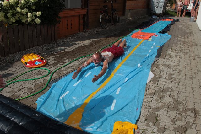 Nicht nur die Kinder auch die Betreuer haben Spaß.
