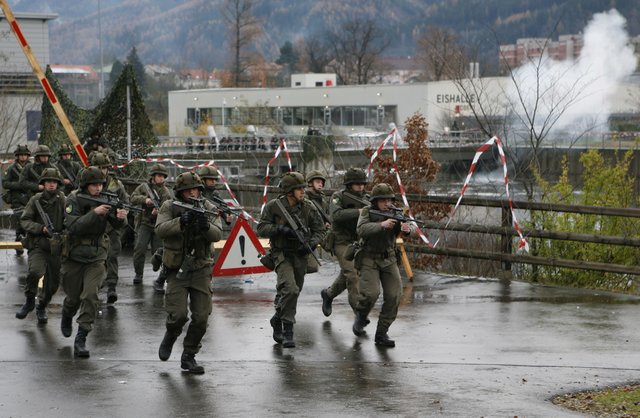 Am Mittwoch, 12. Juni, hält das Österreichische Bundesheer gemeinsam mit der Österreichischen Wasserrettung im Raum Leoben eine Übung ab. (Symbolfoto)