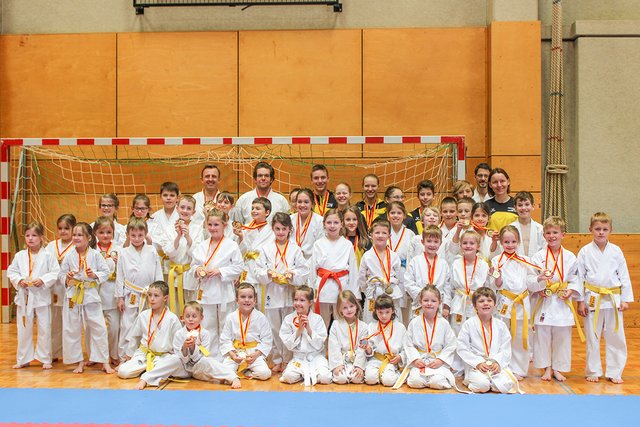 Medaillenregen: zwölfmal triumphierten die Frieways bei der Landesmeisterschaft, 15 Goldene gab es beim Burgenland Cup.