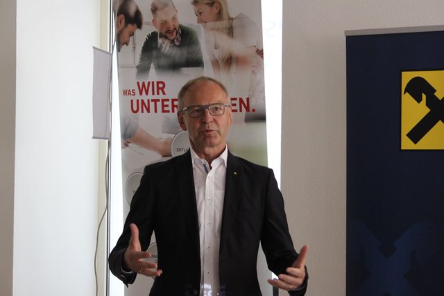 Wilfried Bachmayr, Vorsitzender des Vorstands Sparkasse Ried-Haag | Foto: Schiefer/BRS