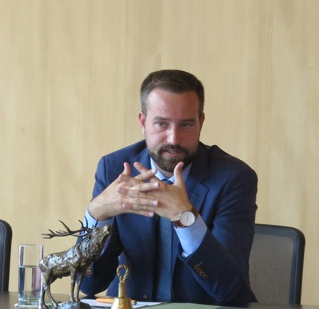 Landesrat Stefan Schnöll legt einen Plan für den Urlauberverkehr fest.