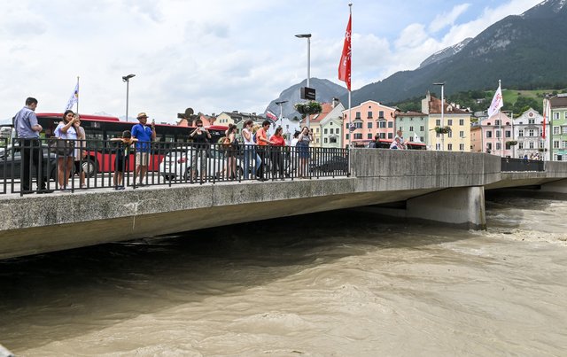 Der Wassertand des Inns ist derzeit auf 618 cm.