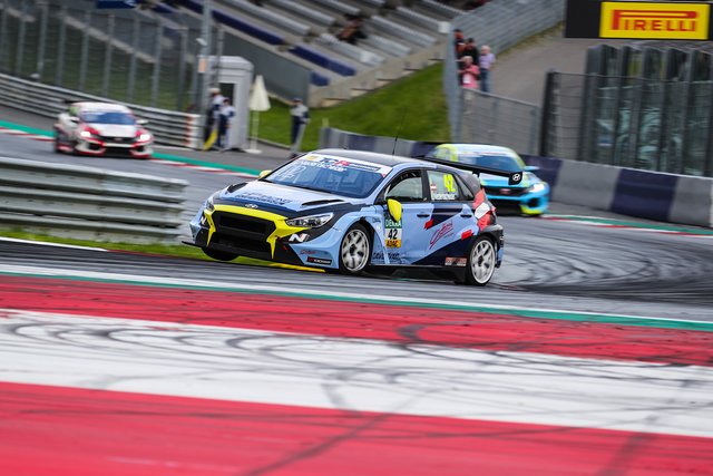 Lukas Niedertscheider schaffte in Spielberg trotz Problemen zwei Top-Ten-Platzierungen.