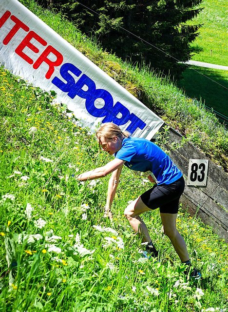 Lena Bächle bezwang den Schanzenauslauf.