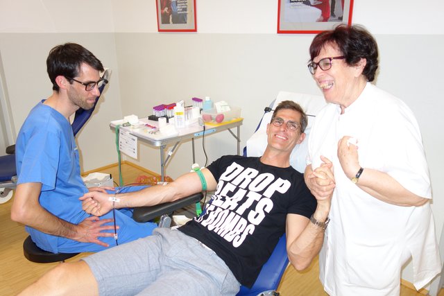 Auch der Spaß kam beim Blutspenden nicht zu kurz... | Foto: RK Telfs