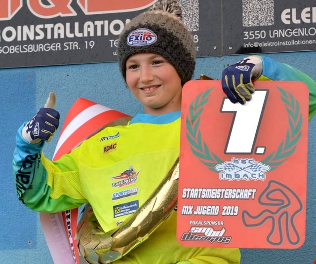 Maximilian Ernecker </f>(12) eilt von Erfolg zu Erfolg.