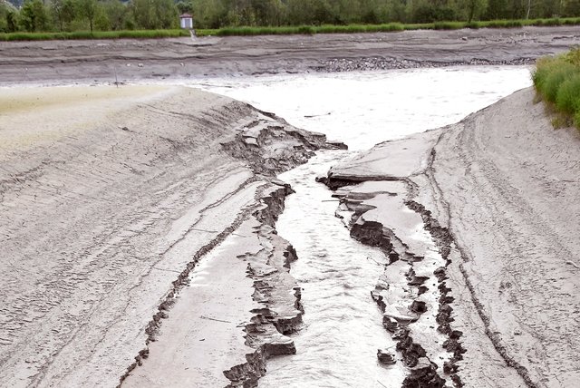 Innabsenkung beim Zufluss des Jennbaches. | Foto: Friedl Schwaighofer
