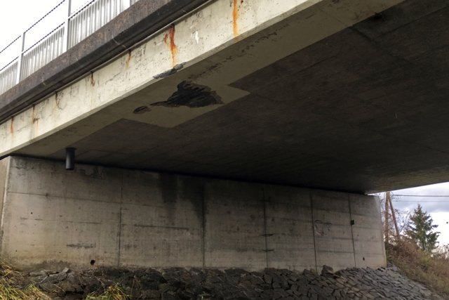 Das Land OÖ führt eine Generalsanierung der Unterführung Aubauernweg unter der B148 Altheimer Straße durch.