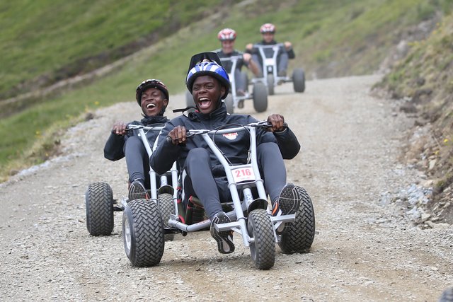 Eine Fahrt auf den Mountaincarts macht sichtlich Spaß. Die Strecke in der Wildkogelarena ist von 20. Juni bis 15. September 2019 geöffnet. | Foto: GEPA pictures/ Mathias Mandl