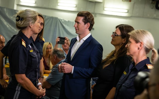 Beim Hoffest im Landeskriminalamt NÖ.  | Foto: Christian Georgescu