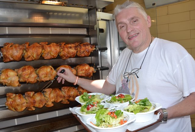 Kirchenwirt und Grillmeister Franz Grülnberger aus St. Valentin