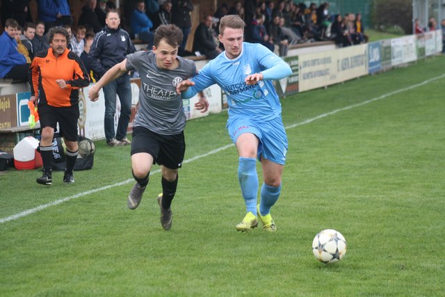 Nach dem knapp verpassten Aufstieg im Vorjahr kam der SC St. Valentin (r. Lukas Waidhofer) heuer auf einem Mittelfeldplatz ins Ziel.