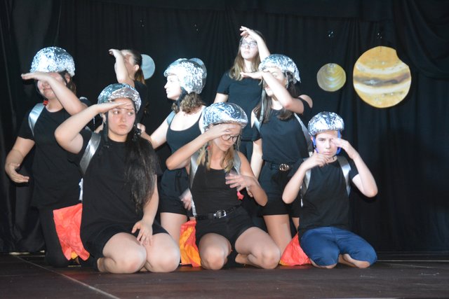 Die Schüler der NMS Großpetersdorf luden zum Schul-Musical ein.
