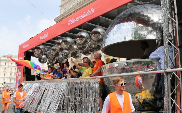 Almdudler, Regenbogenparade 2019