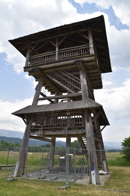 Der Turm im "Drauenland" wird nicht abgerissen, sondern bis August um 30.000 Euro saniert