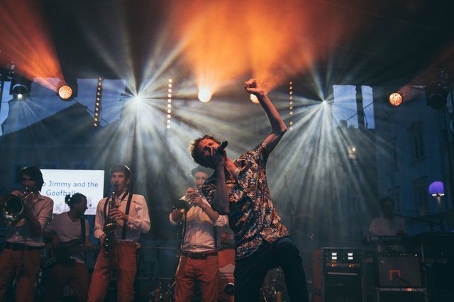 "Jimmy and the Goofballs" heizten mit ihrem Sound auch heuer den Kufsteinern wieder gehörig ein.