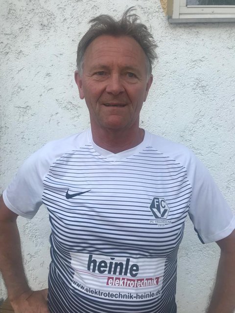 Vollblutehrenamtlicher Mitarbeiter, Obmannstellvertreter und Torschütze im letzten Saisonspiel 2018/19: Günter Glieber und der FC Veldidena.