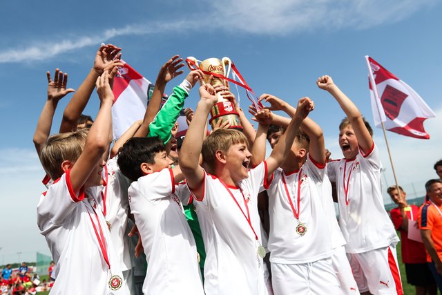 Sieger beim Feiern: der WAC war beim Finale in Mattersburg nicht zu schlagen
