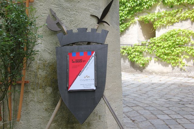 Die Verkaufsausstellung ist bis Ende Oktober geöffnet.
