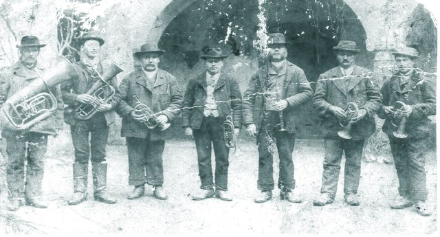 Die Musikanten anno 1900.