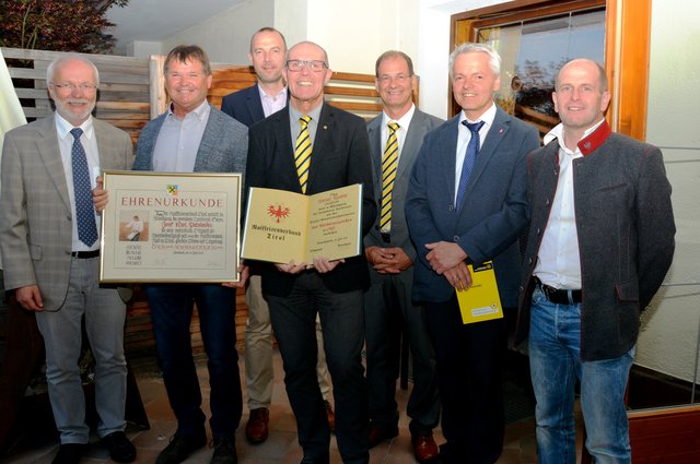 OR Mag. Johann Stockinger (RVT), Karl Patscheider, Prok. Mag. Christian Bevelander (RLB), GL Werner Kuntner, GL Mag. Peter Kathrein, Kurt Rietzler, Wolfgang Handle (v.l.).