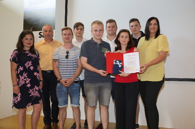 Der 1. Platz in der Kategorie "Neue Mittelschulen, Gymnasien und höhere Schulen" ging an die HTL Pinkafeld | Foto: Landesmedienservice/Sziderics