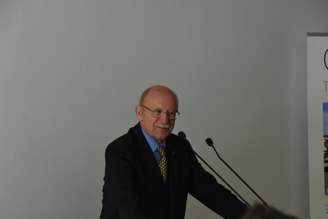 Begrüßungsrede durch Peter Lechner, ärztlicher Direktor des Universitätsklinikums Tulln. | Foto: Breitsprecher