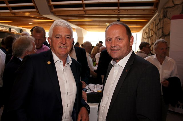 Zahlreiche Ehrengäste waren anwesend. | Foto: TFV