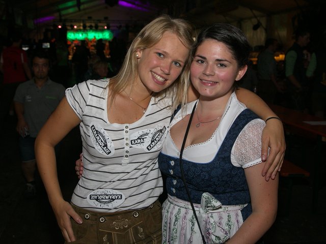 Simone und Sylvia aus Niedertalheim