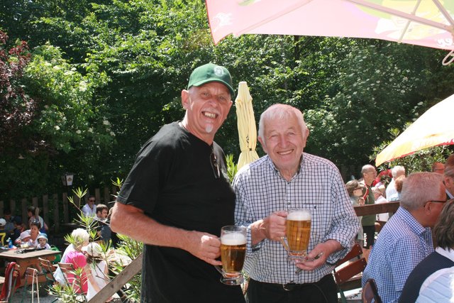 v.l. Helmut Nosek (Schriftführer Stellv.) und Vize-Obmann Otto Pferschy