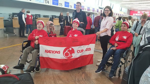 Das österreichische Nationalteam, mit den beiden Burgenländern Jakob Schriefl und Michael Streit, konnte bei der E-Rolli EM in Finnland den sechsten Platz erreichen. | Foto: ÖZIV Burgenland