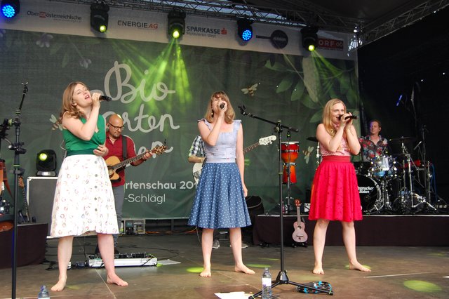 Konzert der Poxrucker Sisters bei der OÖ Landesgartenschau.
