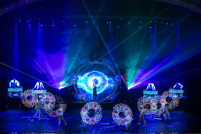 Grandiose Show: Die Phoenix Fire Dancers werden am Schlossbergball zu Mitternacht für Staunen sorgen.